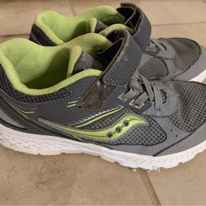 Saucony Boys Sneakers, size 3